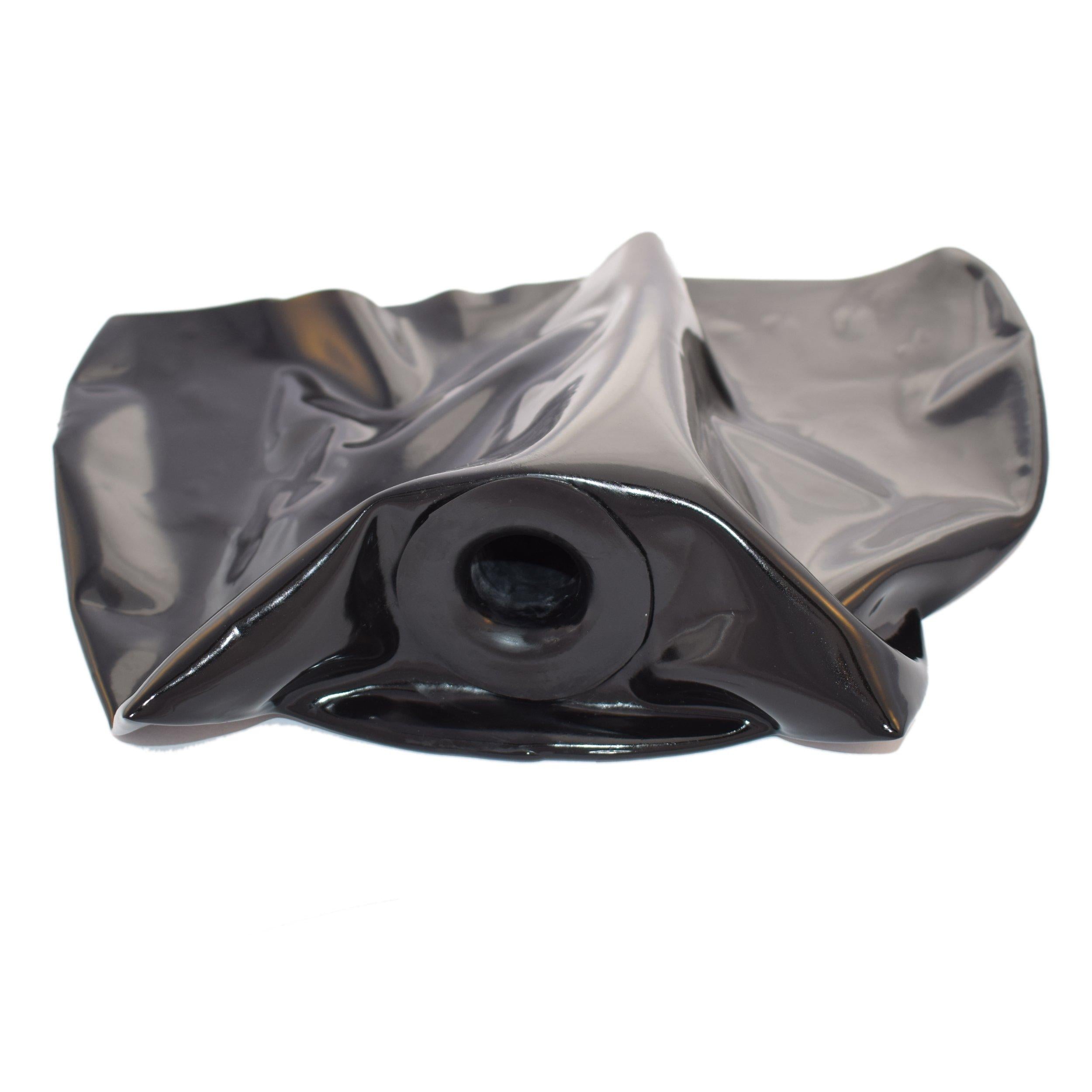 Rubberfashion Latex Slip - kurze sexy Rubber Pants mit Penishülle und Anal Innendildo - Dessous für Herren