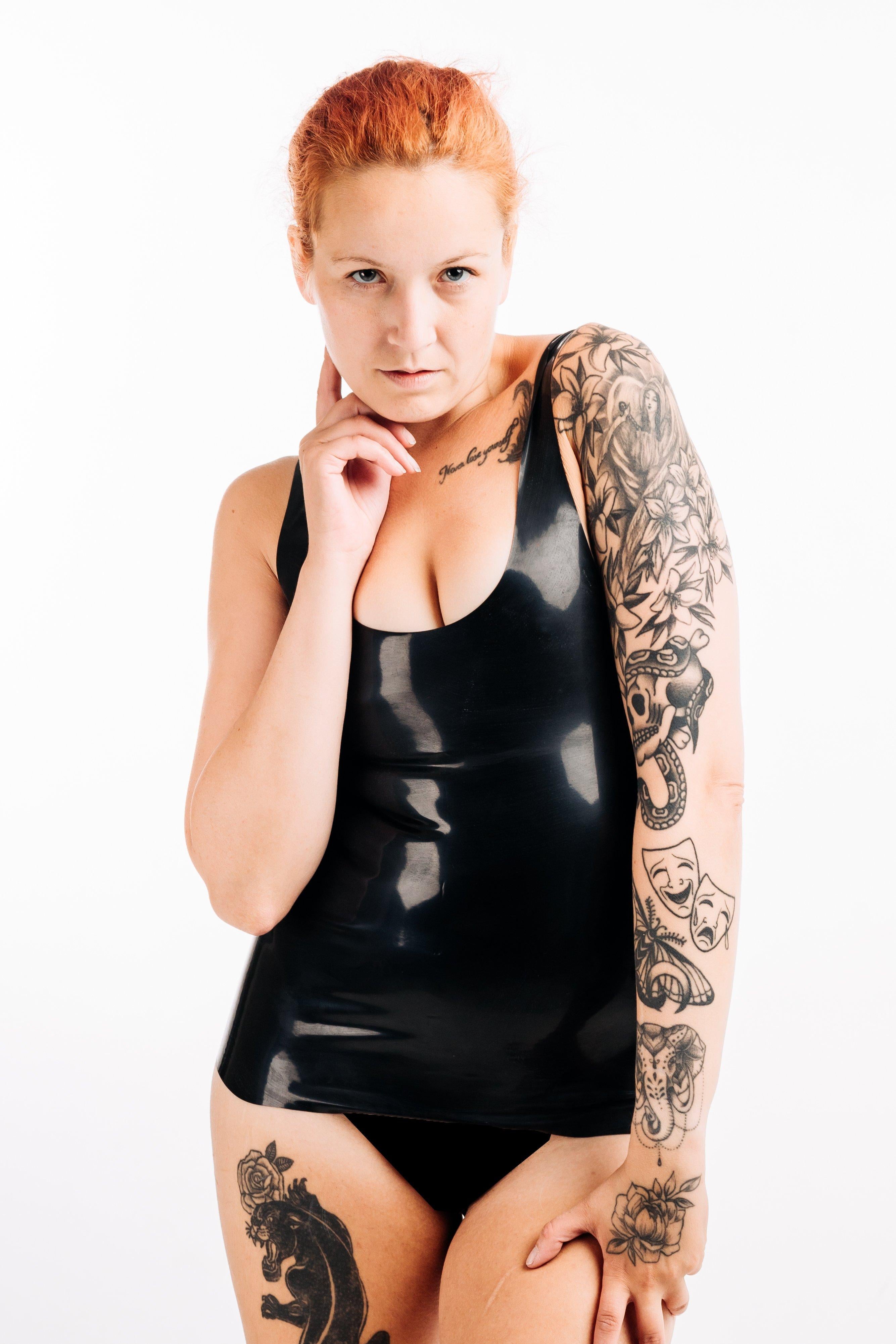 Rubberfashion Latex Hemd - sexy Rubber Damen Shirt ohne Ärmel - für Frauen