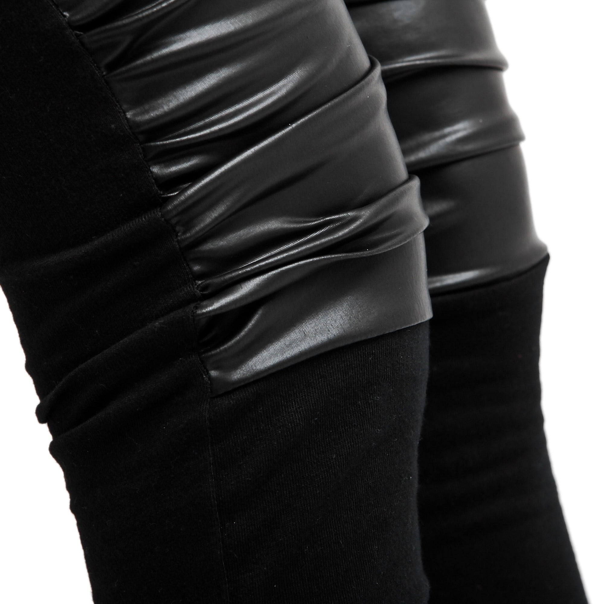 Rubberfashion Glanz Leggings Damen - sexy glänzende Leggins 80er Jahre - mit Raffung vorn und Tasche seitlich für Frauen